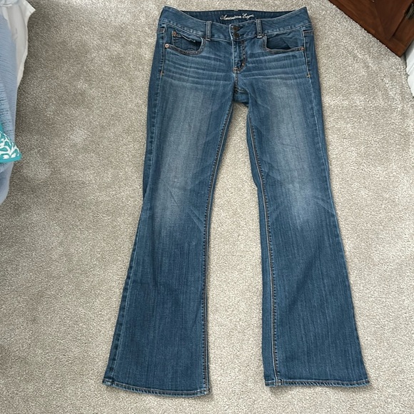 American Eagle Super Stretch Artist Boot Cut Jeans in Medium Wash - Picture 1 of 2